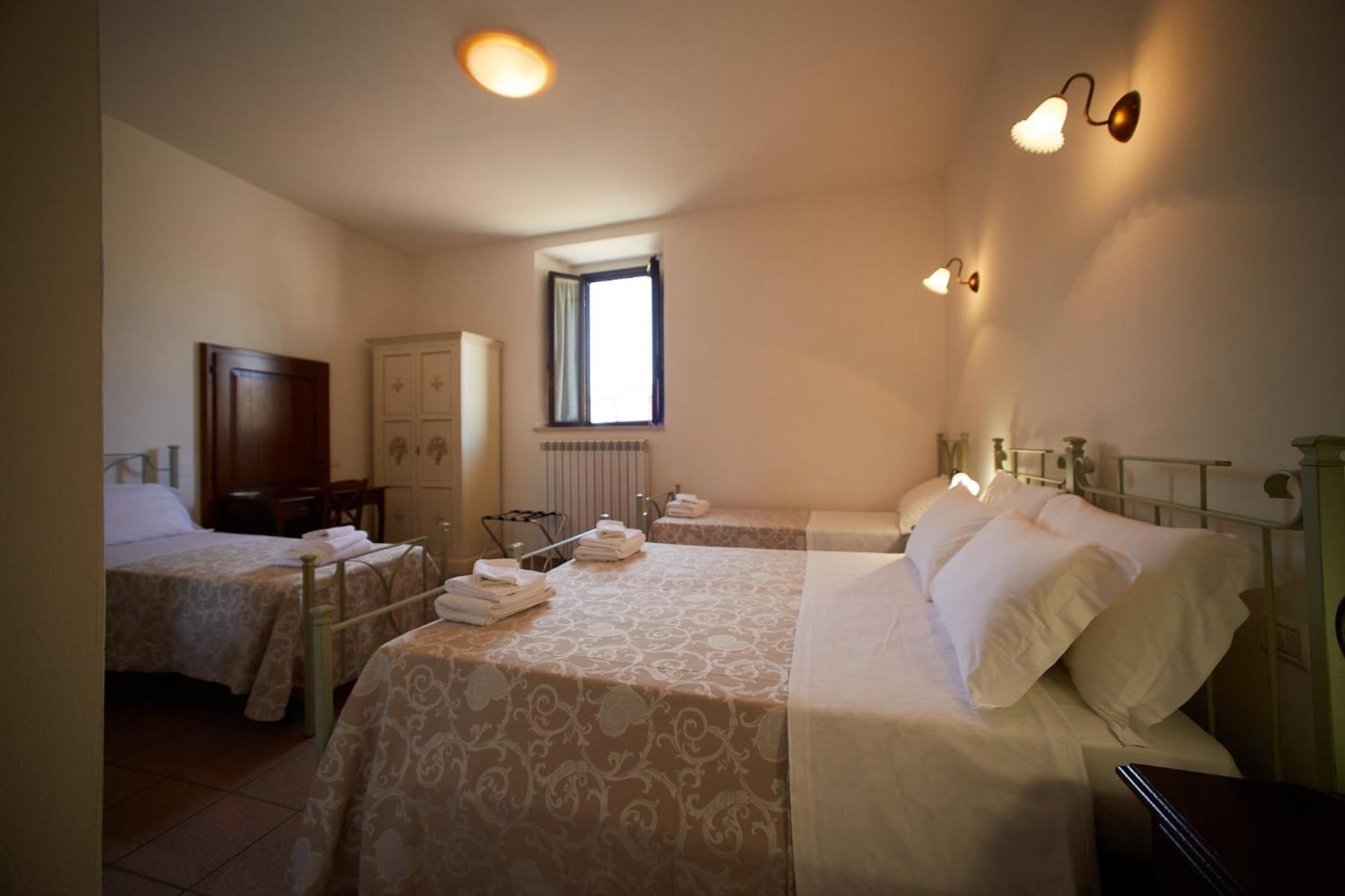 Il Monastero Di Bevagna Bed & Breakfast Екстериор снимка