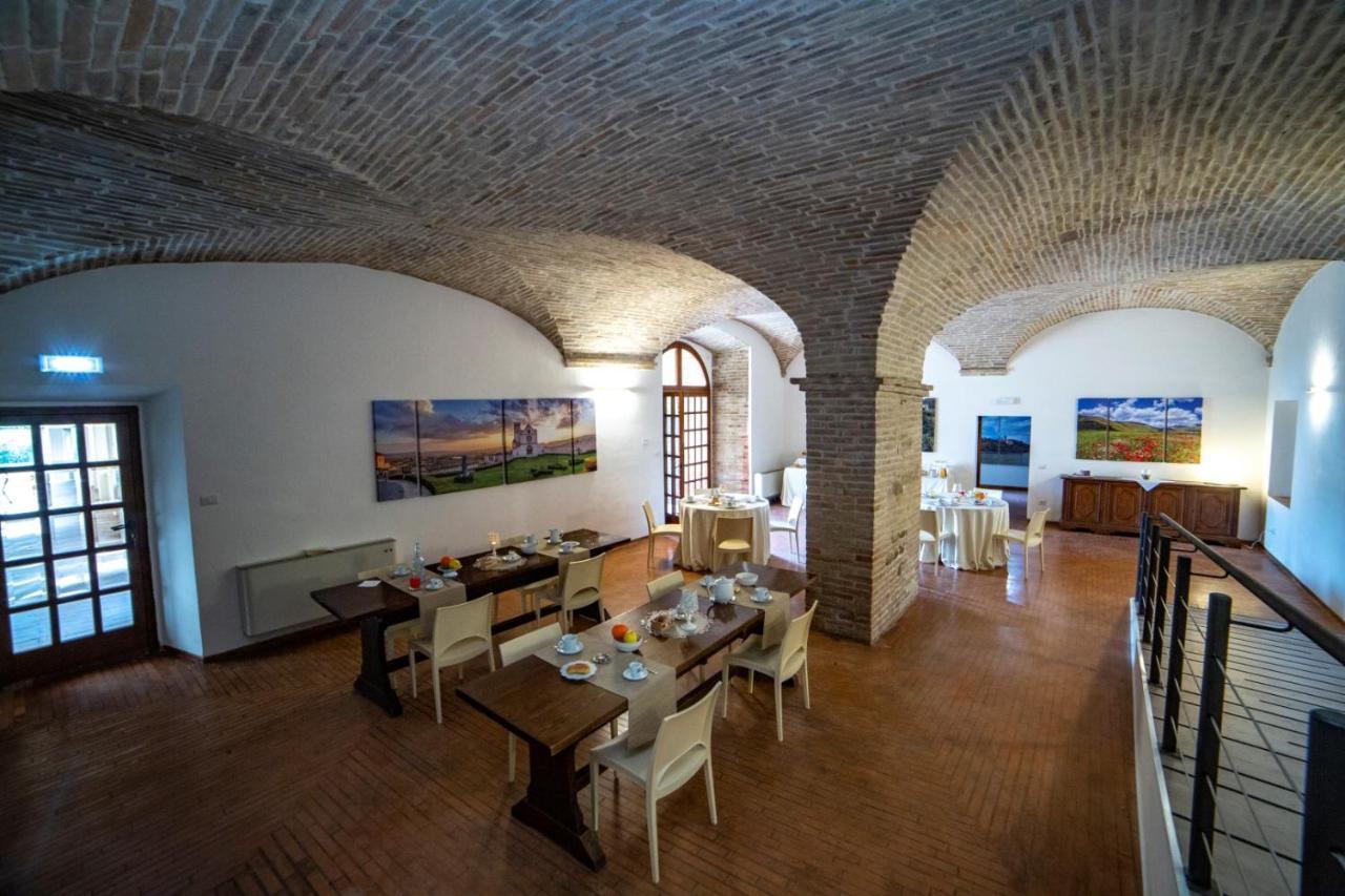 Il Monastero Di Bevagna Bed & Breakfast Екстериор снимка