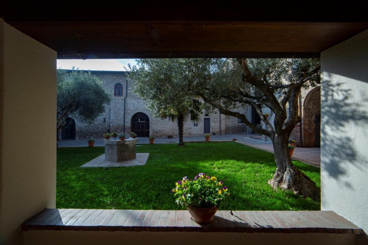 Il Monastero Di Bevagna Bed & Breakfast Екстериор снимка