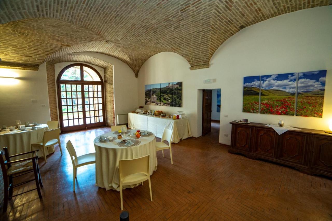 Il Monastero Di Bevagna Bed & Breakfast Екстериор снимка